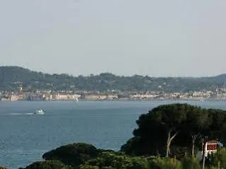 Des Oliviers Otel 3*